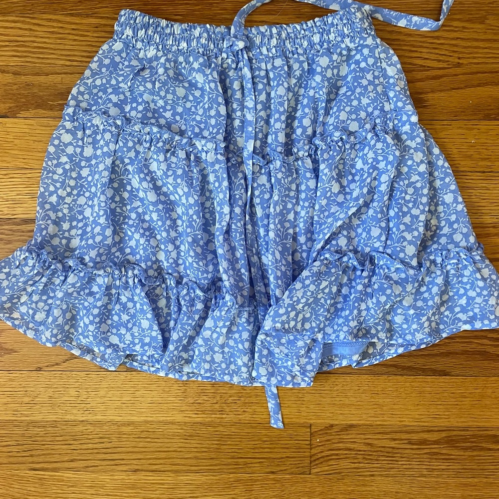 Cute blue floral skirt